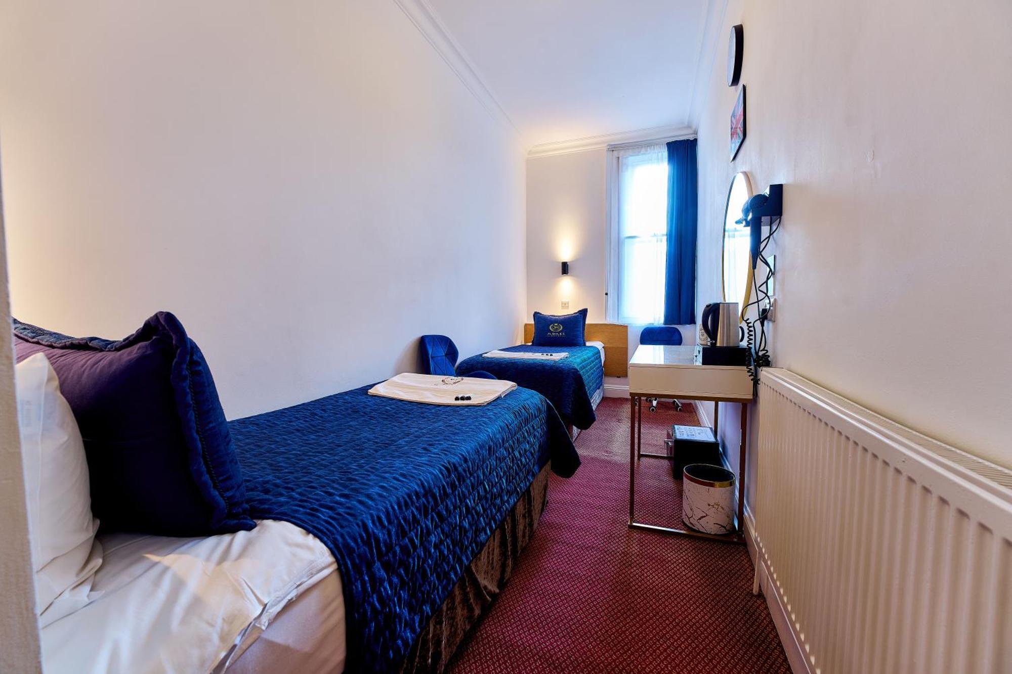 לונדון Jubilee Hotel Victoria מראה חיצוני תמונה