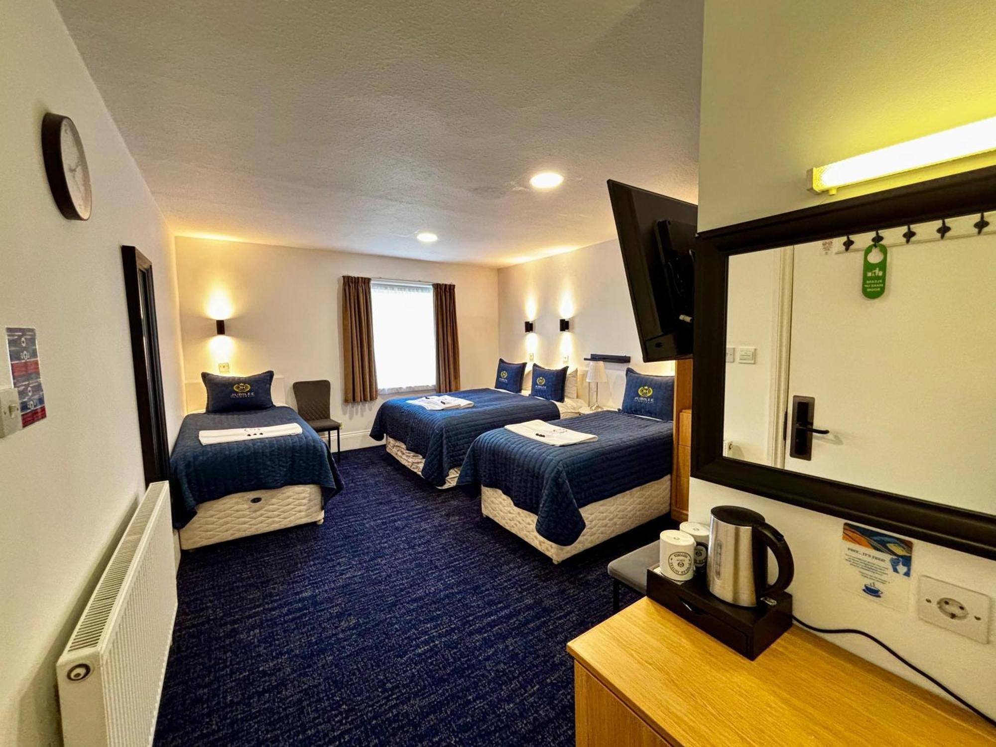 לונדון Jubilee Hotel Victoria מראה חיצוני תמונה